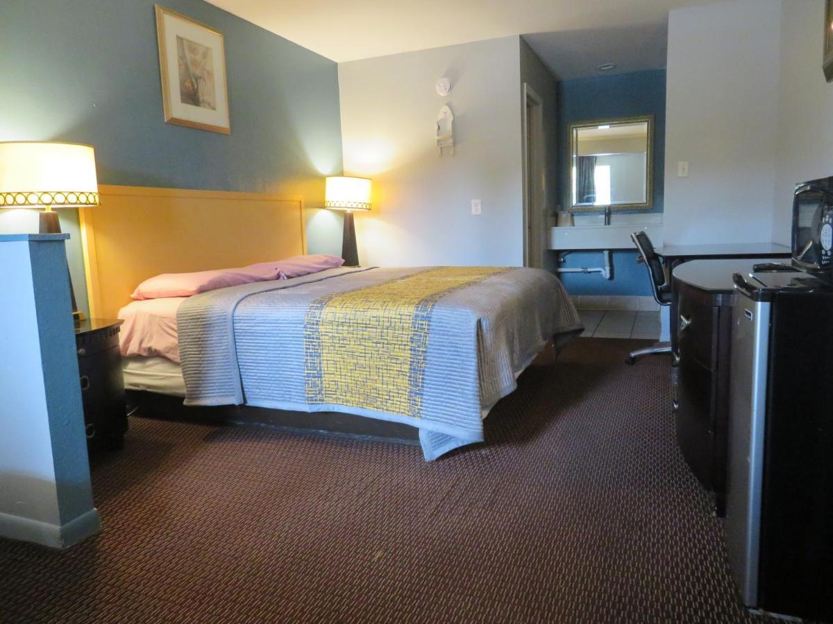 Travel Inn Бомонт Экстерьер фото