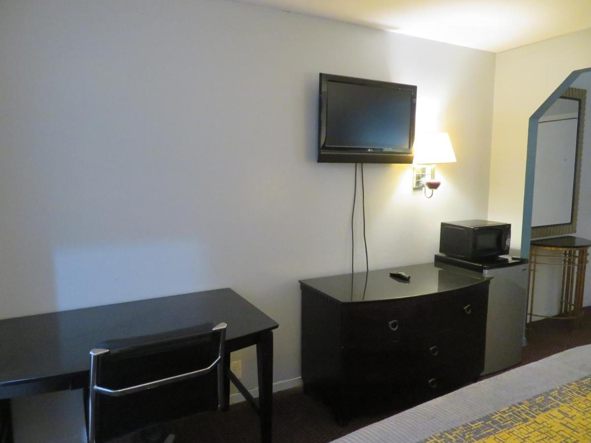 Travel Inn Бомонт Экстерьер фото