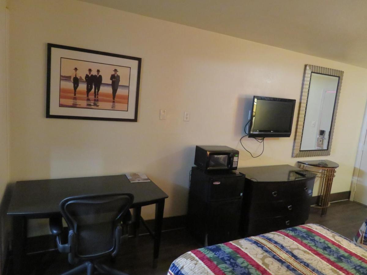 Travel Inn Бомонт Экстерьер фото