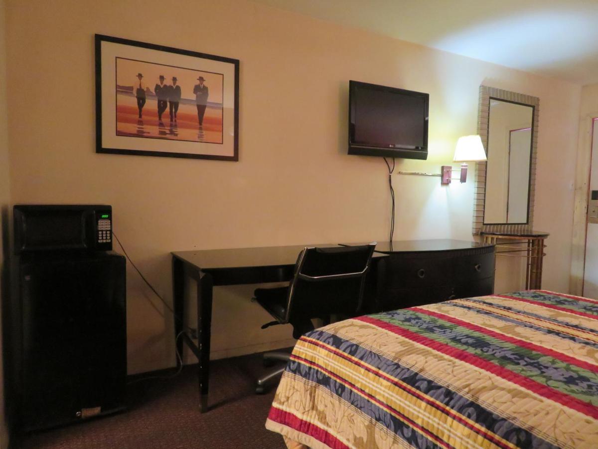 Travel Inn Бомонт Экстерьер фото