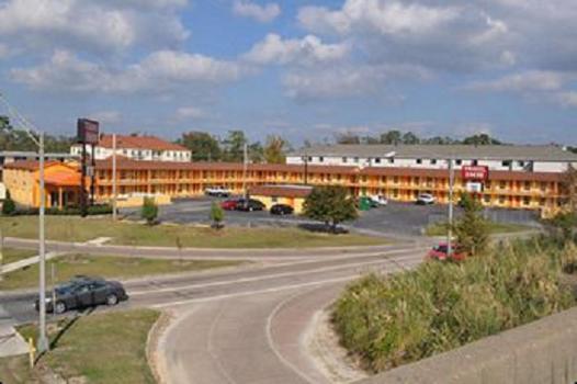 Travel Inn Бомонт Экстерьер фото