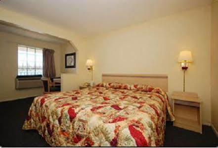 Travel Inn Бомонт Экстерьер фото